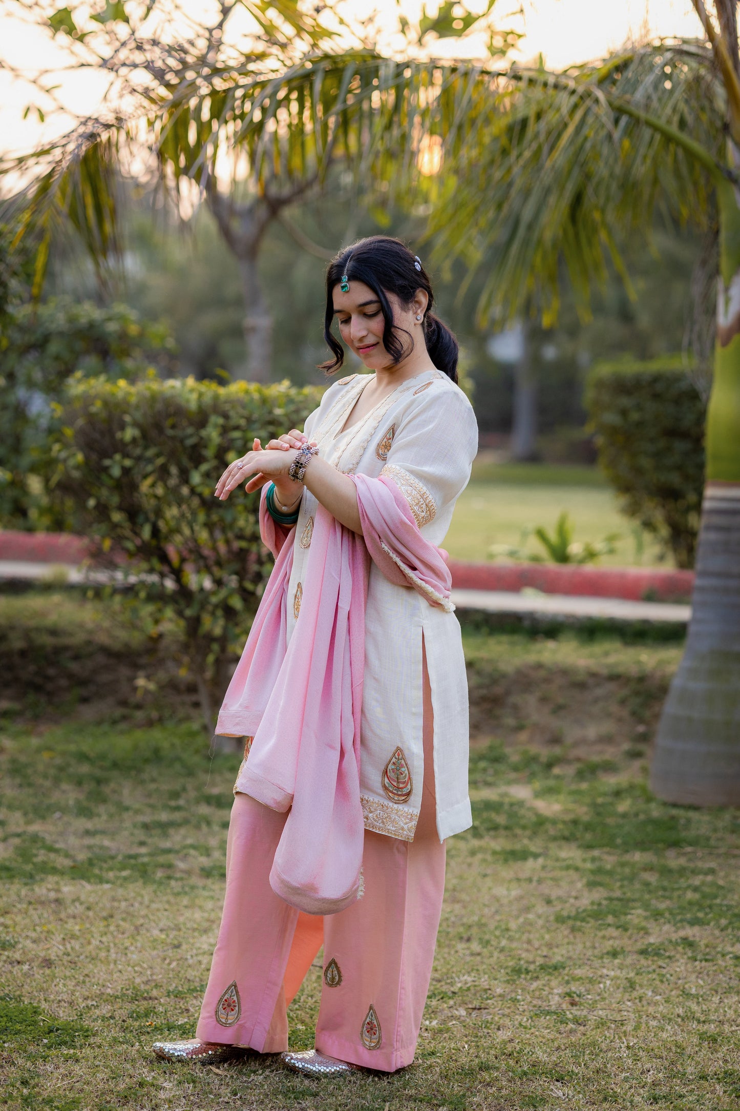 Elegant Chanderi Silk Suit Set with Pink Dupatta & Hand Embroidery