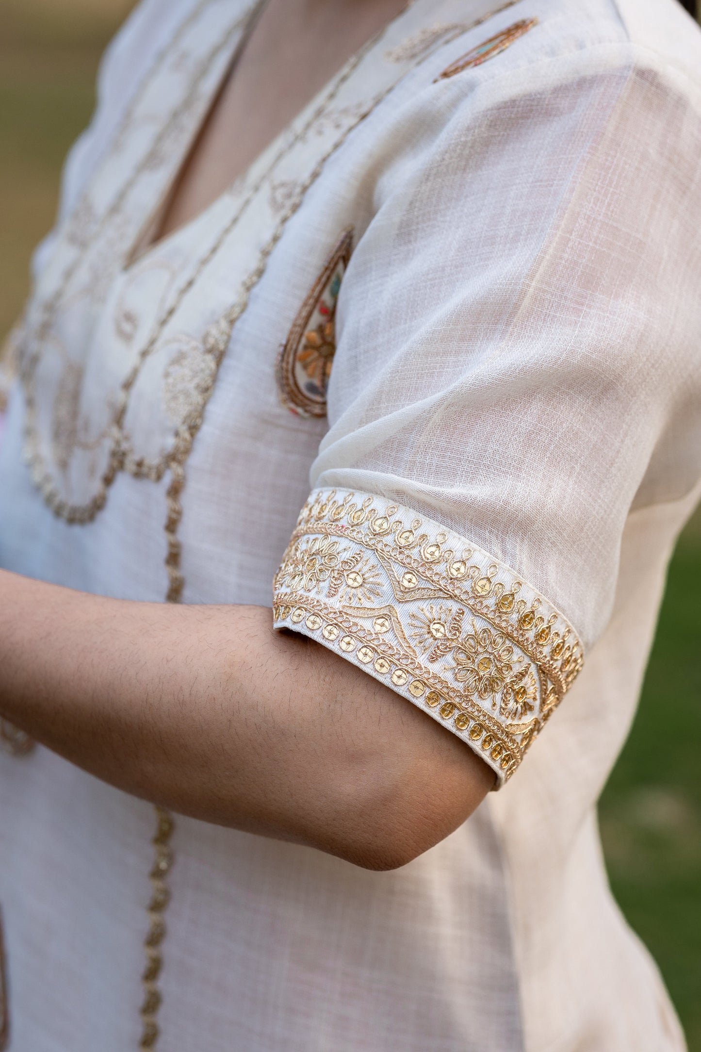 Elegant Chanderi Silk Suit Set with Pink Dupatta & Hand Embroidery