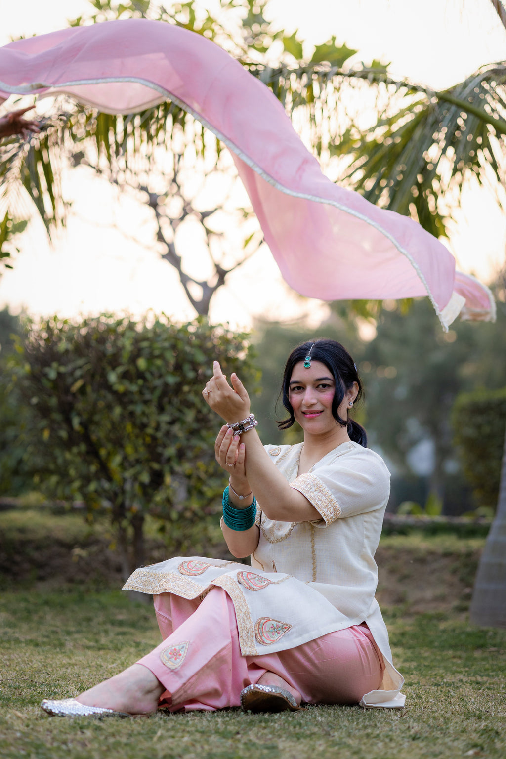 Elegant Chanderi Silk Suit Set with Pink Dupatta & Hand Embroidery